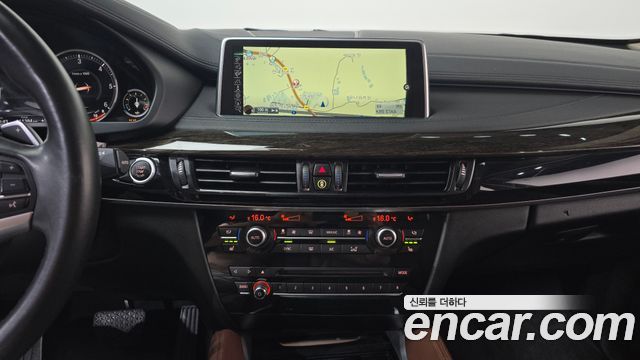BMW X6 2016 — photo 19