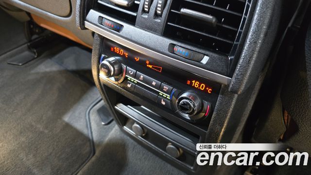 BMW X6 2016 — photo 24