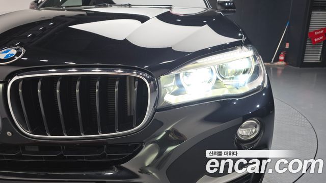 BMW X6 2016 — photo 8