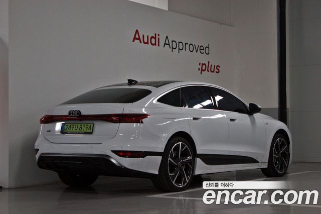 Audi A6 e-Tron 2025 — photo 2