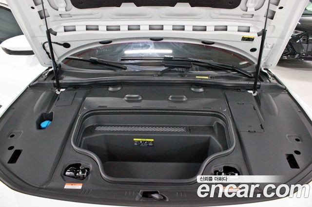 Audi A6 e-Tron 2025 — photo 6