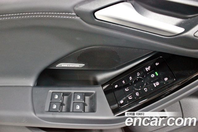 Audi A6 e-Tron 2025 — photo 10