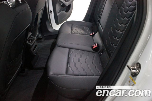 Audi A6 e-Tron 2025 — photo 16