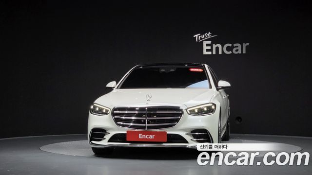 Mercedes-Benz S-Class 2022 — photo 3