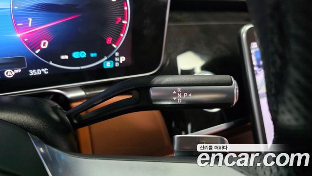 Mercedes-Benz S-Class 2022 — photo 12