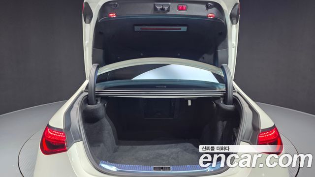 Mercedes-Benz S-Class 2022 — photo 26