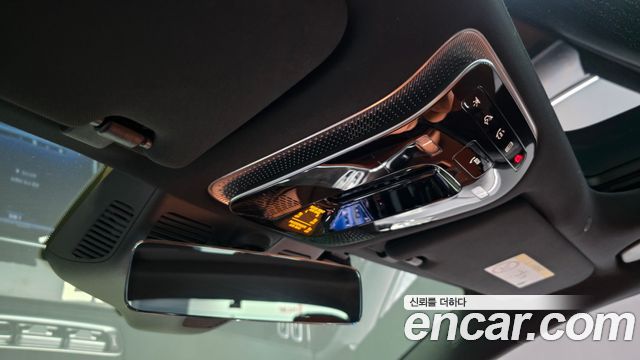 Mercedes-Benz S-Class 2022 — photo 29