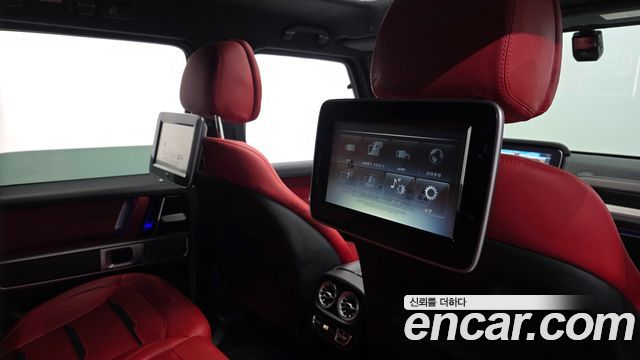 Mercedes-Benz G-Class 2022 — photo 25