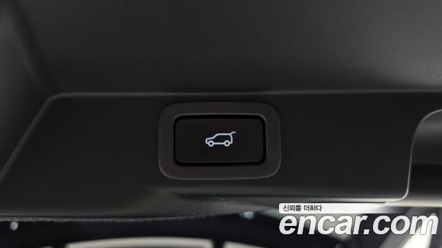 Land Rover Range Rover Sport 2019 — photo 24