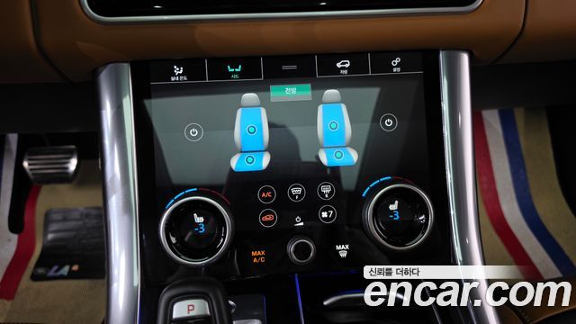 Land Rover Range Rover Sport 2019 — photo 30
