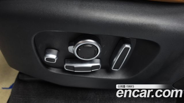 Land Rover Range Rover Sport 2019 — photo 36