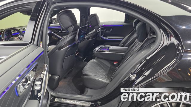 Mercedes-Benz S-Class 2022 — photo 11