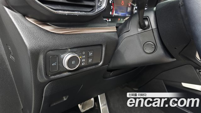 Ford Explorer 2021 — photo 14