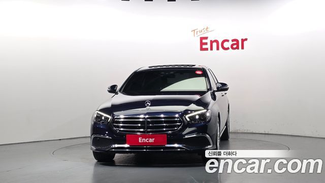 Mercedes-Benz E-Class 2021 — photo 3