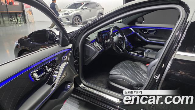 Mercedes-Benz S-Class 2021 — photo 13