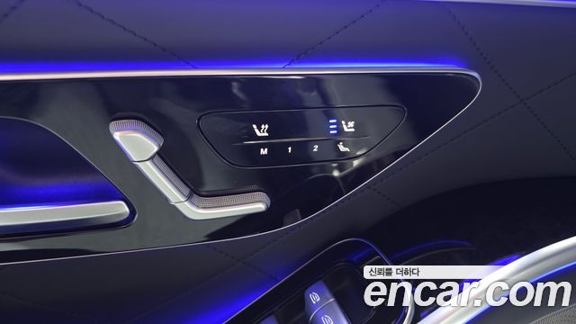 Mercedes-Benz S-Class 2021 — photo 18