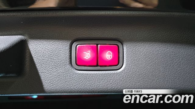 Mercedes-Benz S-Class 2021 — photo 22