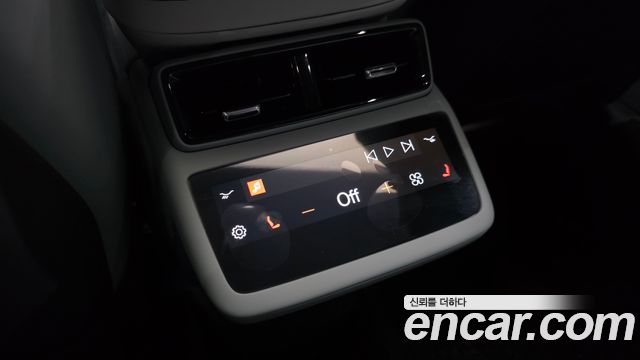 Polestar Polestar 4 2026 — photo 25