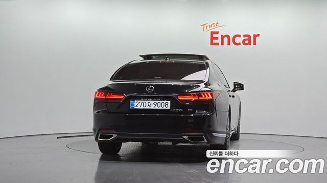 Lexus LS 2024 — photo 4