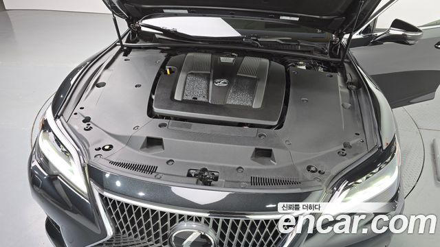 Lexus LS 2024 — photo 6