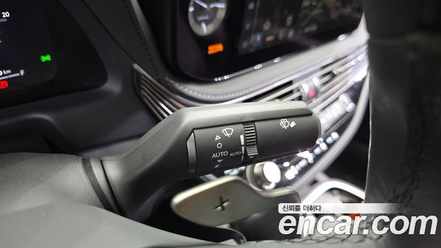 Lexus LS 2024 — photo 20