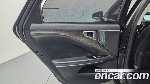 Kia K8 2022 — photo 15