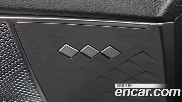 Kia K8 2022 — photo 33