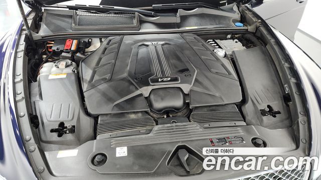 Bentley Bentayga 2022 — photo 6