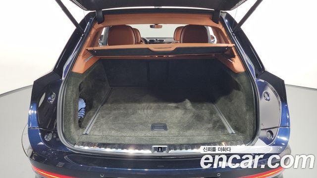 Bentley Bentayga 2022 — photo 25