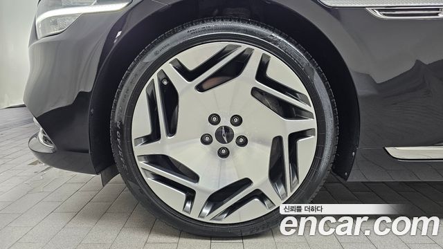 Genesis G90 2019 — photo 5
