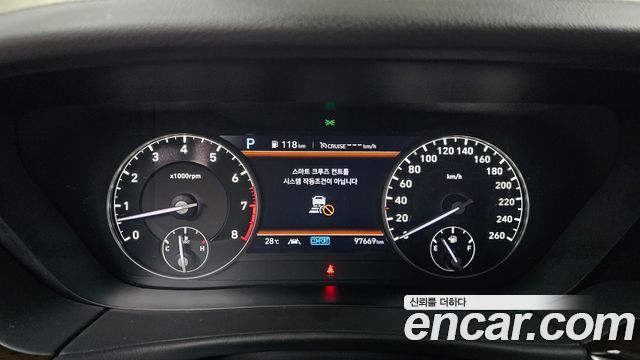 Genesis G90 2019 — photo 11