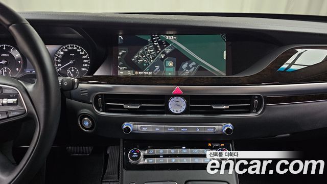 Genesis G90 2019 — photo 19