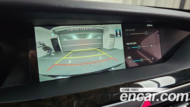 Genesis G90 2019 — photo 21