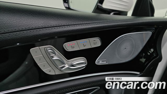 Mercedes-Benz AMG GT 2022 — photo 25