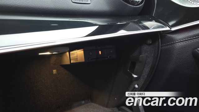 Mercedes-Benz AMG GT 2022 — photo 35