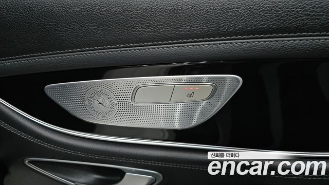 Mercedes-Benz AMG GT 2022 — photo 36