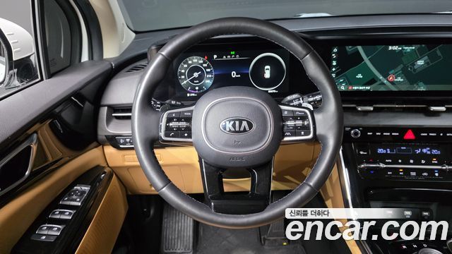 Kia Canival 2021 — photo 19