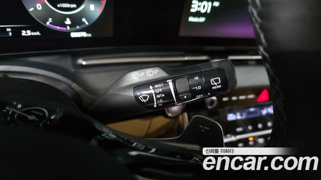 Kia Canival 2021 — photo 28