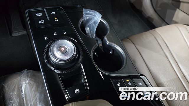Kia K8 2022 — photo 12