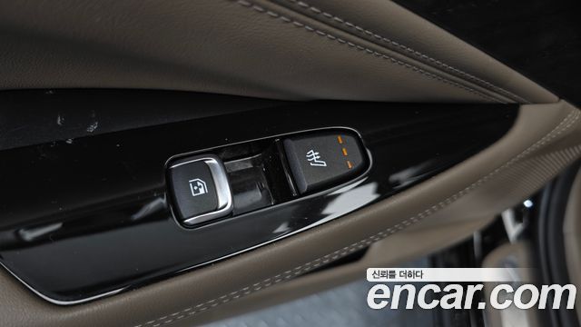 Kia K8 2022 — photo 24