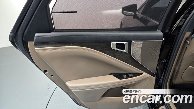 Kia K8 2022 — photo 15