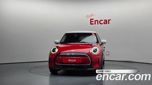 Mini Cooper 2023 — photo 3