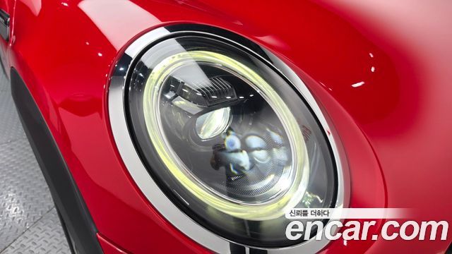 Mini Cooper 2023 — photo 8