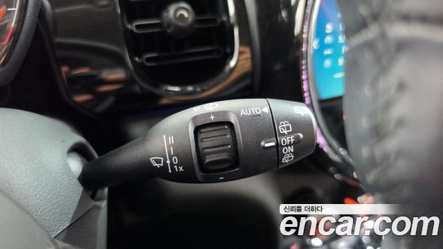 Mini Cooper 2023 — photo 28
