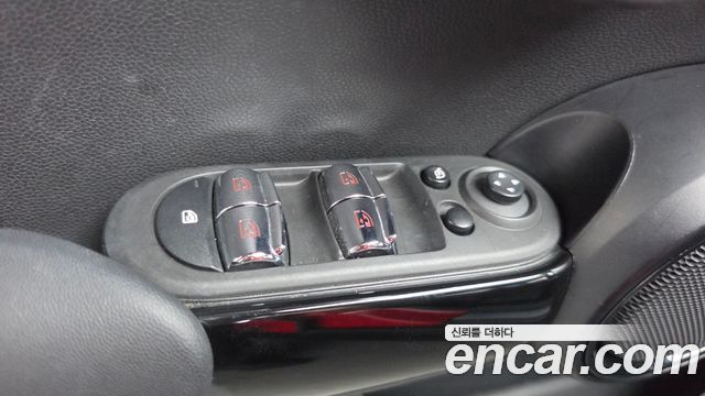 Mini Cooper 2023 — photo 29