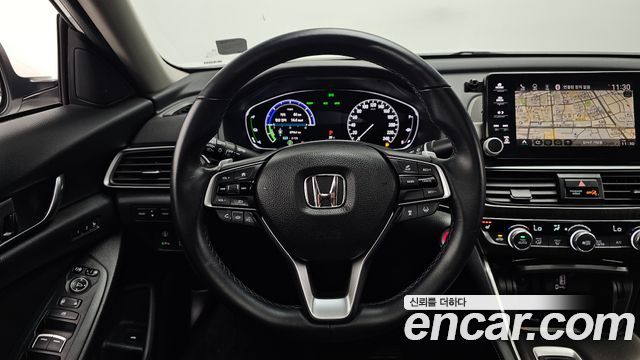 Honda Accord 2018 — photo 19