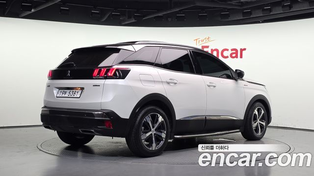 Peugeot 3008 2019 — photo 2