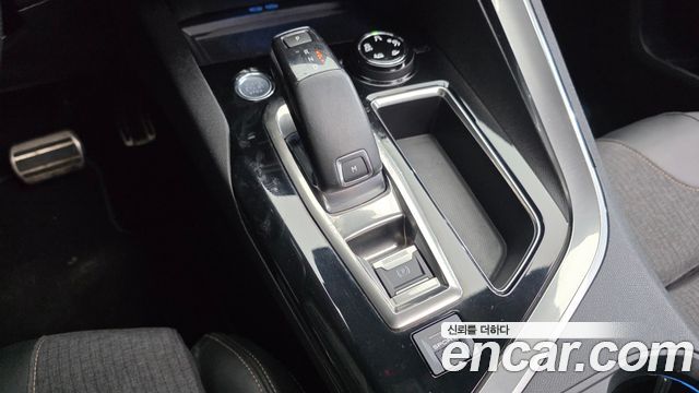 Peugeot 3008 2019 — photo 9