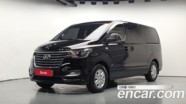 Hyundai Starex 2020 — photo 1
