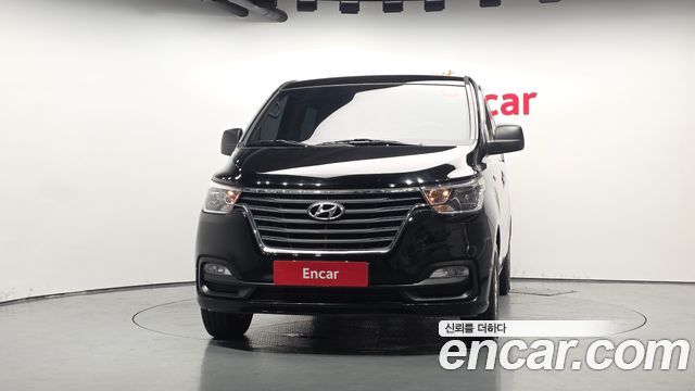 Hyundai Starex 2020 — photo 3